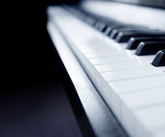 Windows 8 RTM Wallpaper and Lock Screen Image